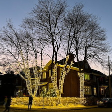 Christmas-Lighting-Installation-in-Montreal-The-Canadian-Tire-Christmas-Home 8